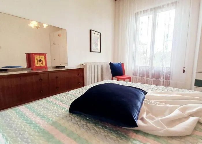 Apartment Casa Rooms&tabacchi Ideale Per Gruppi Sant'Elpidio a Mare